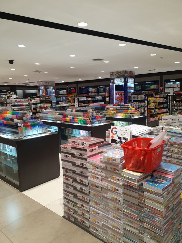 Mall Baru vs Tradisi Parcel Lebaran: Siapa yang Akan Menang di Cilacap?